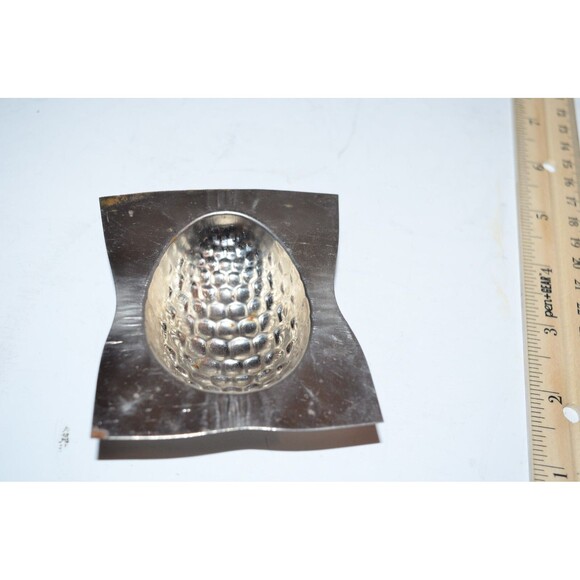 Vtg Chocolate Mold Easter Egg HALF Dragon Scales Reptile snake lizard - Picture 5 of 5